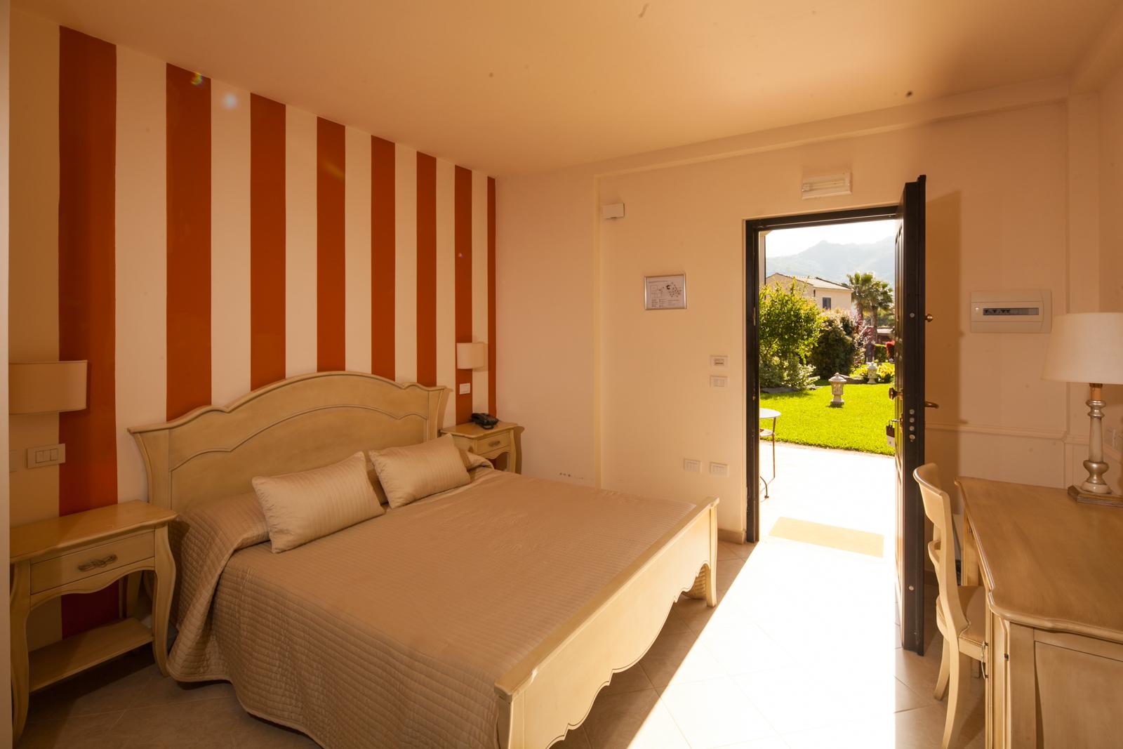 Alcantara Resort Di Charme Adults Only Gaggi Eksteriør billede
