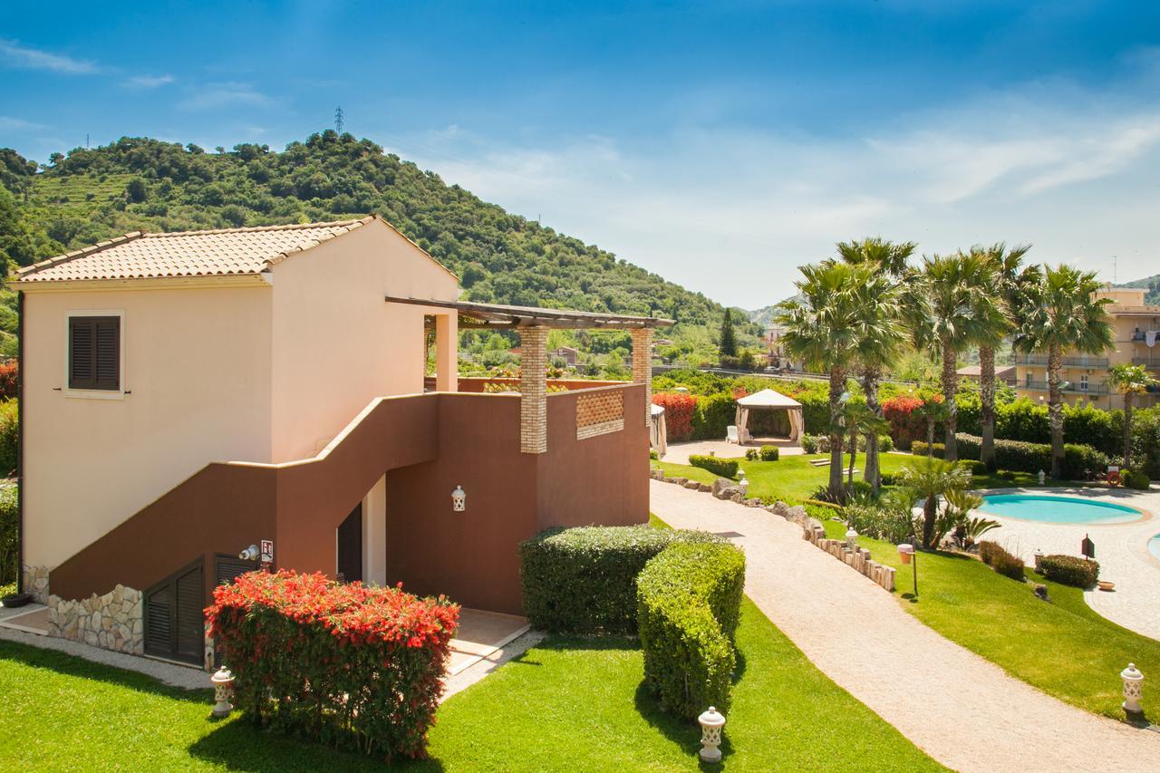 Alcantara Resort Di Charme Adults Only Gaggi Eksteriør billede