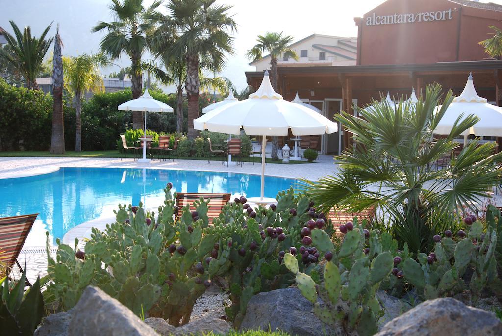 Alcantara Resort Di Charme Adults Only Gaggi Eksteriør billede
