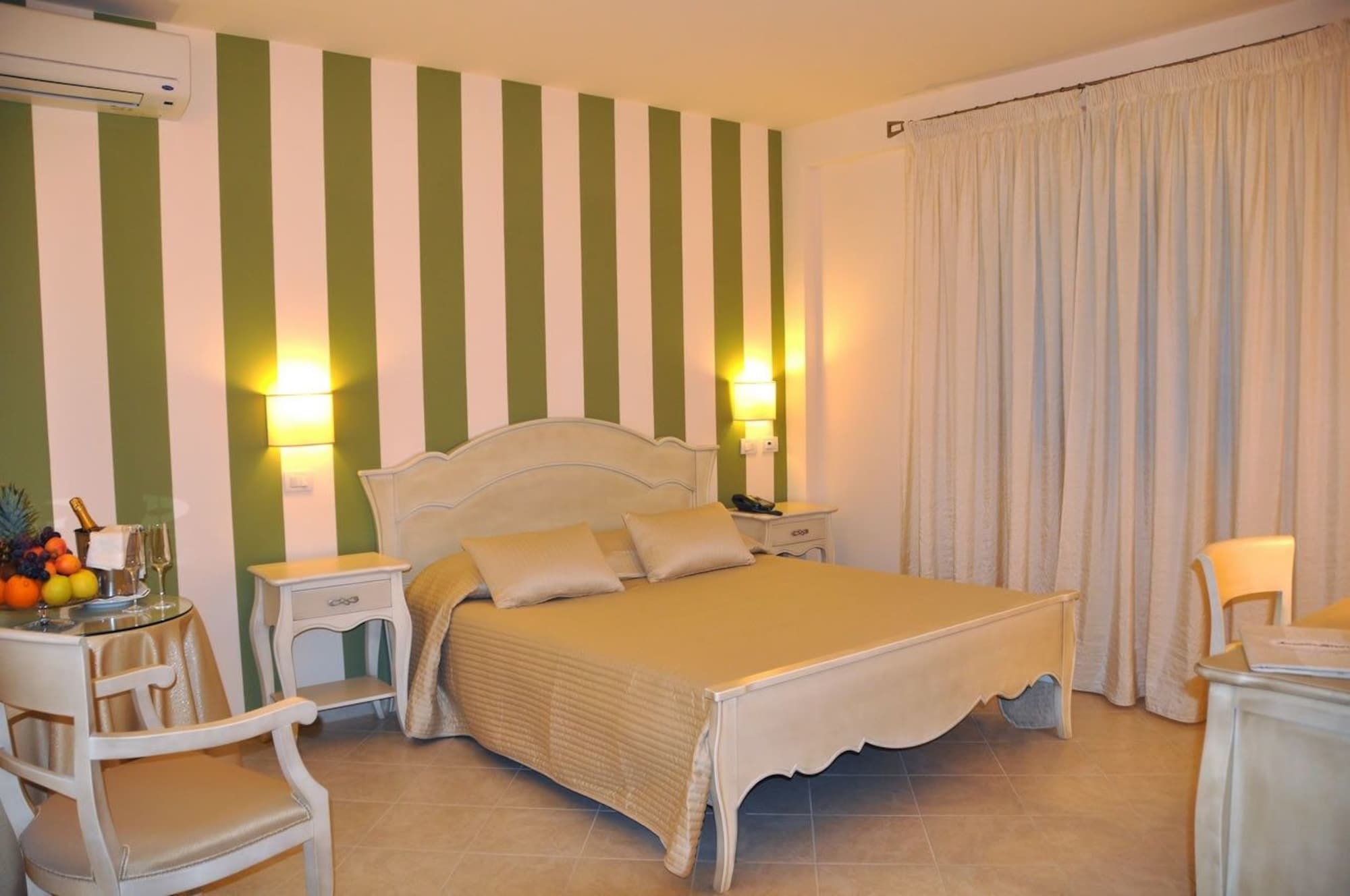 Alcantara Resort Di Charme Adults Only Gaggi Eksteriør billede