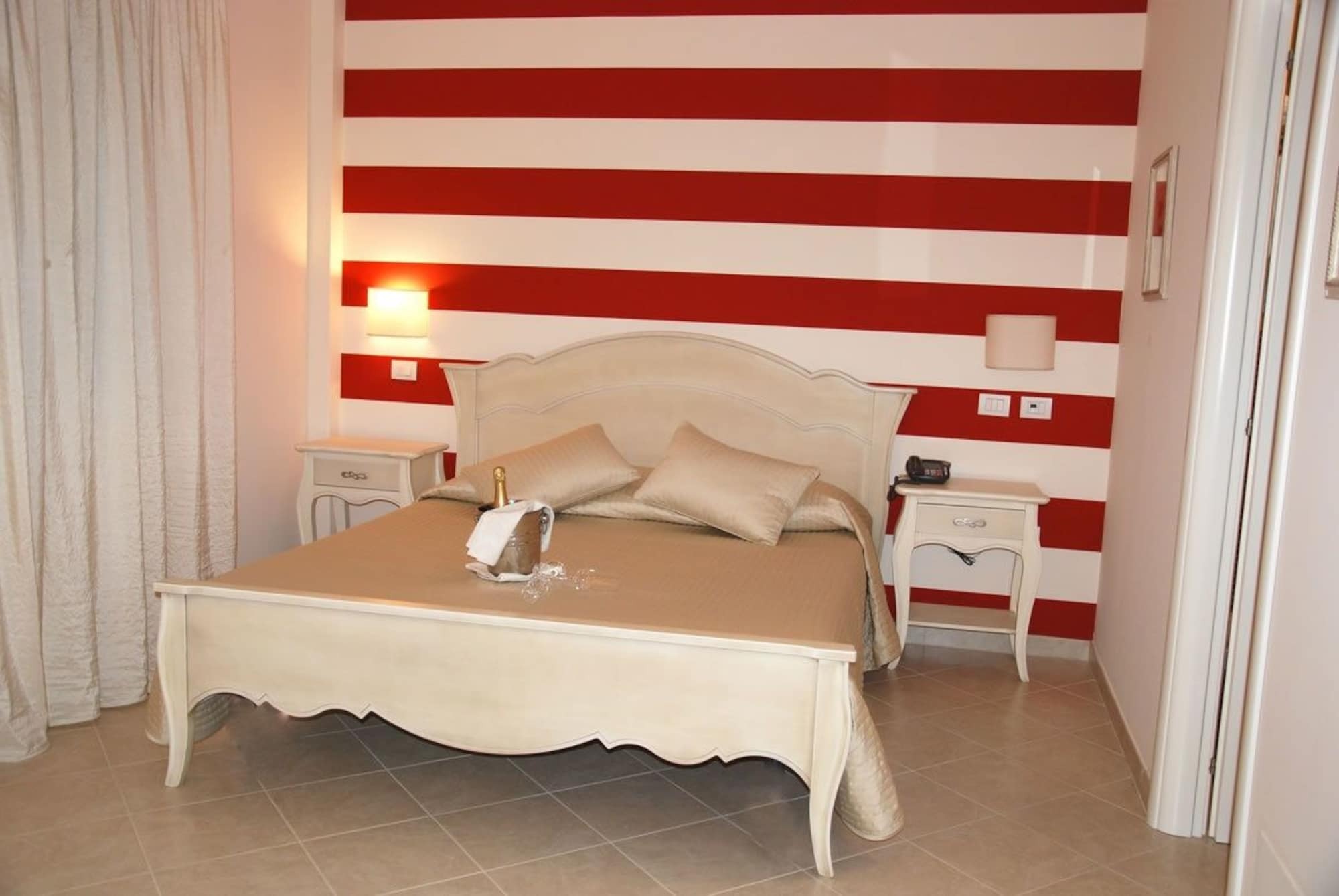 Alcantara Resort Di Charme Adults Only Gaggi Eksteriør billede